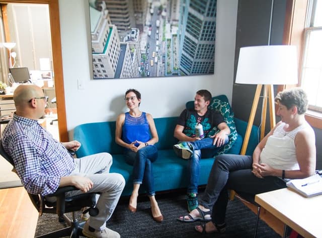 R2C Group company image