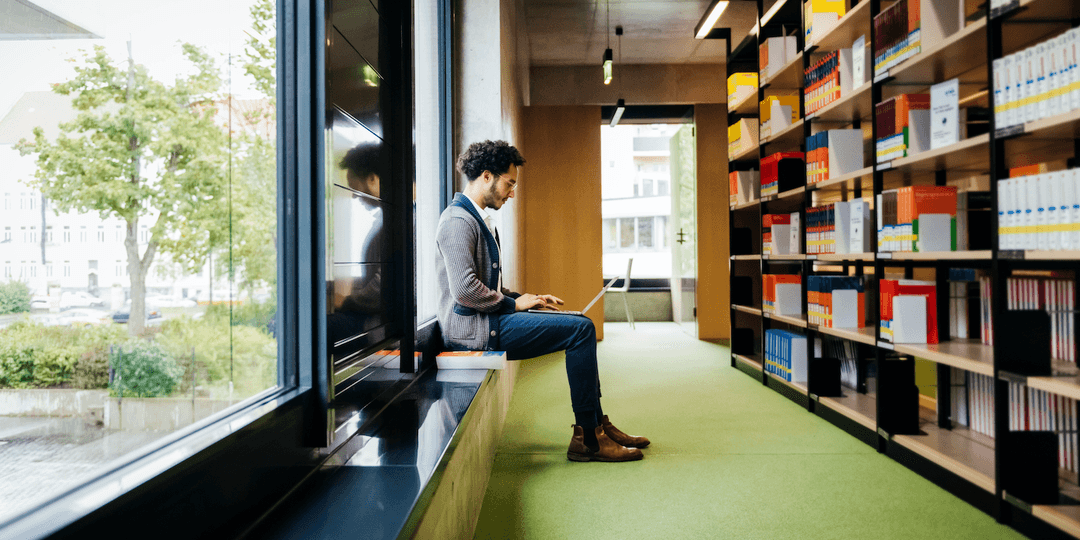 10 Jobs That Are Fantastic for Political Science Majors (You Don’t Have to Work in Politics!)