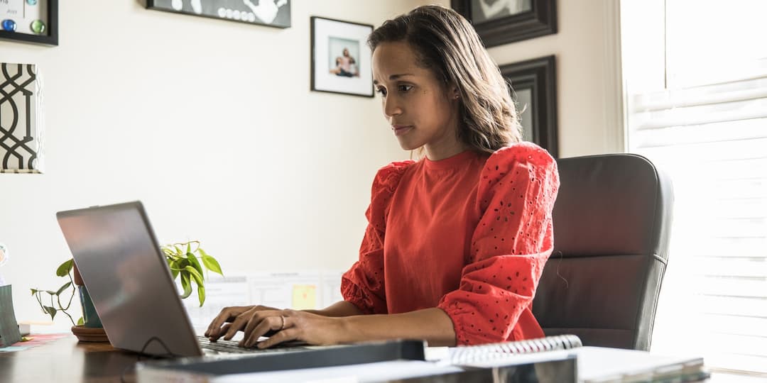 Here’s How to Write Your Own Resume as an HR Professional (Plus an Example!)