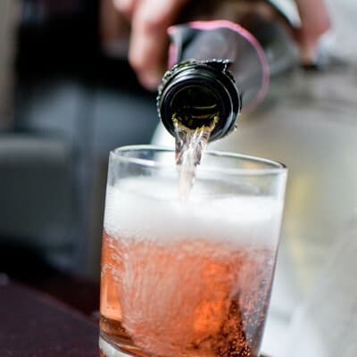 Holiday "Cheers!" How to Give the Perfect Toast