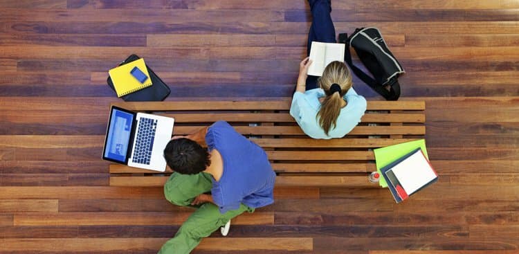 Why Every College Student Should Intern at a Startup