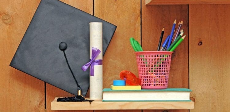 Stop Giving New Grads Advice—and Do This Instead