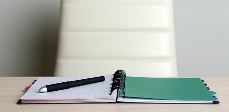 How to List Temporary Jobs on Your Resume