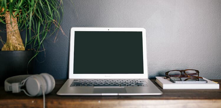 8 Things to Do Every Day to Be Better at Work (and Life)