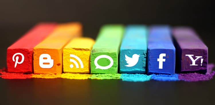 The Rules of Networking on Social Media (Because Yes, People Still Break Them)