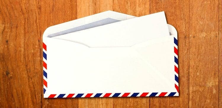 10 Ways to Start an Email Off on the Right Foot