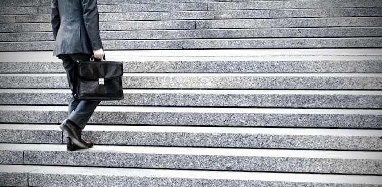 8 Tips for Rocking Your First Day at a New Job