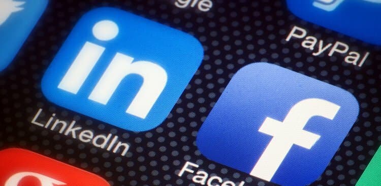 7 LinkedIn Rules That Will Make You an Online Networking Master