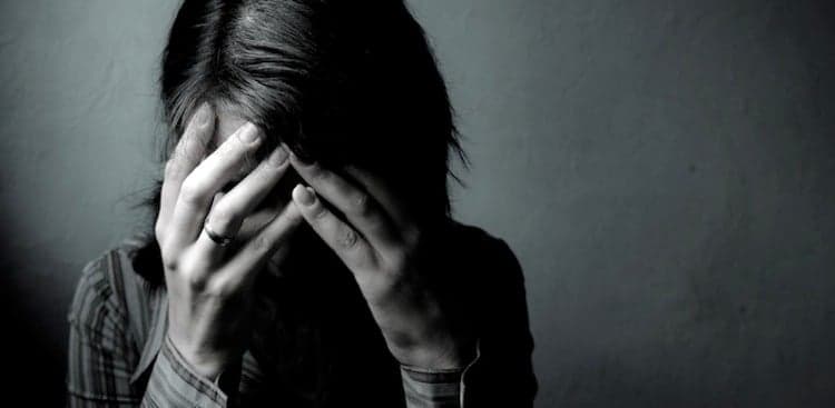 How to Make it Through at Work While Dealing With a Tragedy