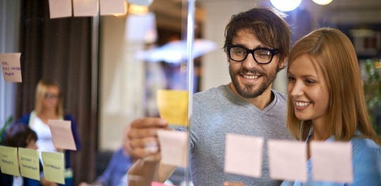 Why Having Friends at Work is Actually Crucial to Your Success