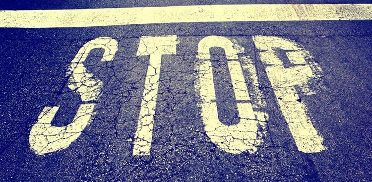 10 Networking Mistakes That Will Ruin Your Professional Relationships