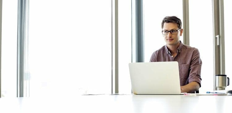 4 Reasons You (Yes, You!) Should Be Publishing on LinkedIn