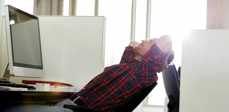 The Out-Of-Office Message That Ensures You'll Never Come Back to Work Stressed