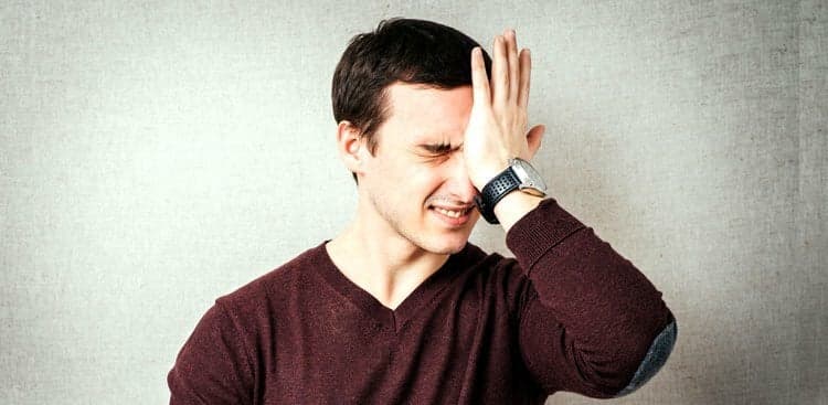 3 Subtle Mistakes That Can Ruin Your Chances of Landing a Job