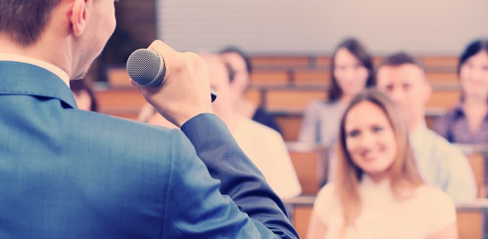 5 Ways to Get Over Your Fear of Public Speaking for Good