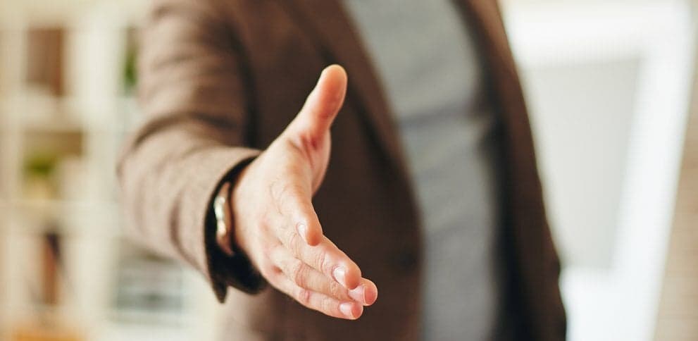 13 Tricks for Impressing Anyone You Meet in Under 30 Seconds