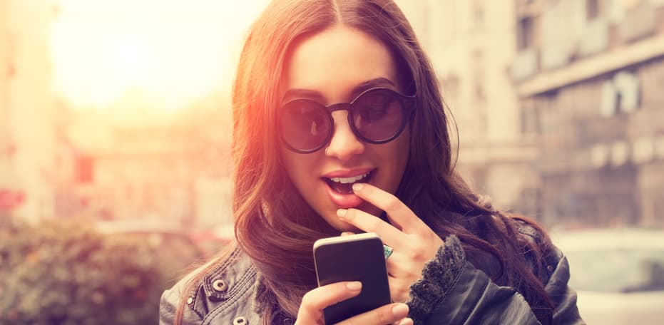 4 Secrets to Getting Anybody on the Phone, From Someone Who Talked to Warren Buffett