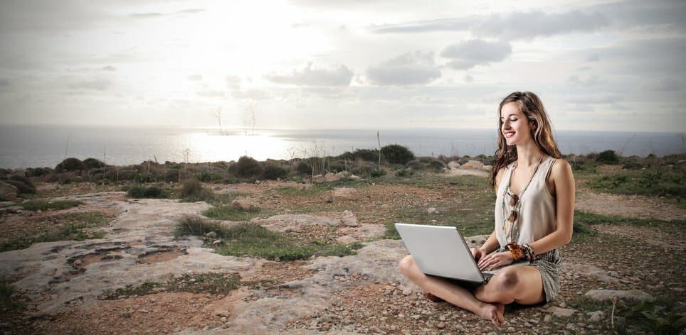 The Big Pros (and Big Cons) of Being a Company's First Employee