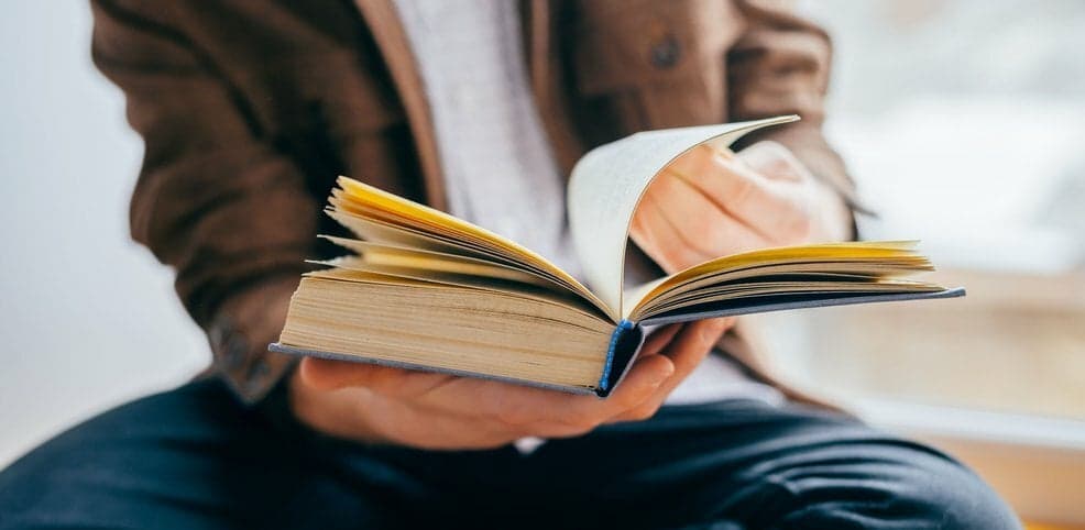 25 Books You Should Read, According to a Few of the World's Most Successful People