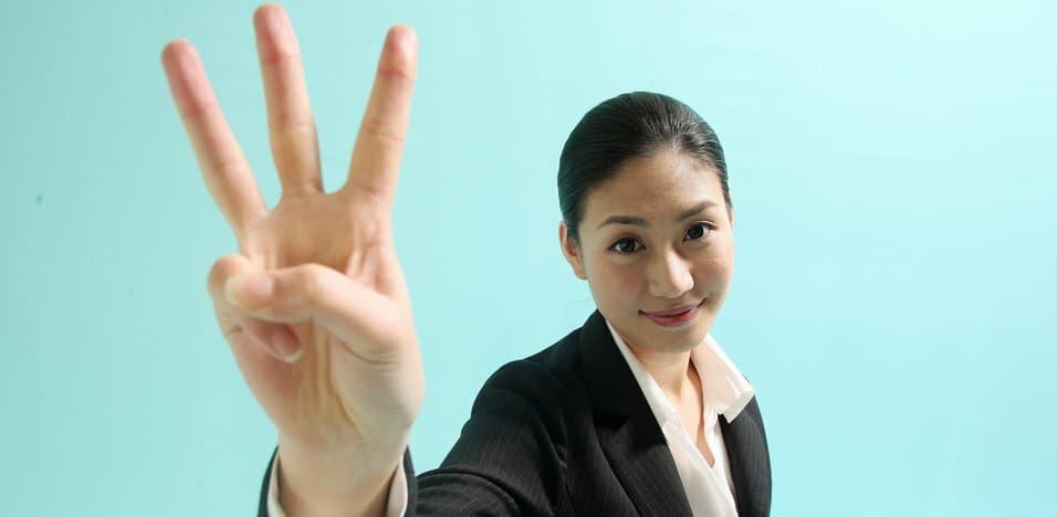 The 3-Letter Word That'll Make Everything You Say More Compelling