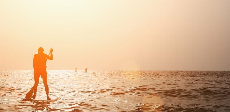 12 Ways Successful People Stand Out From the Pack on a Regular Basis