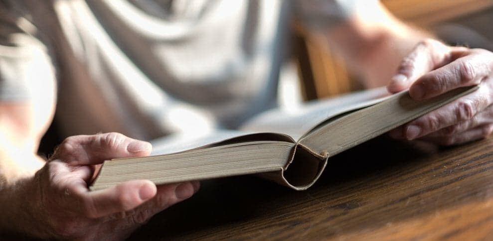 9 Must-Read Current Event Books for People Who Don't Have Time to Follow the News