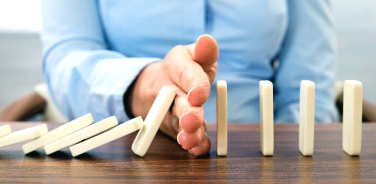 9 Habits That'll Make You the Most Influential Person in the Room