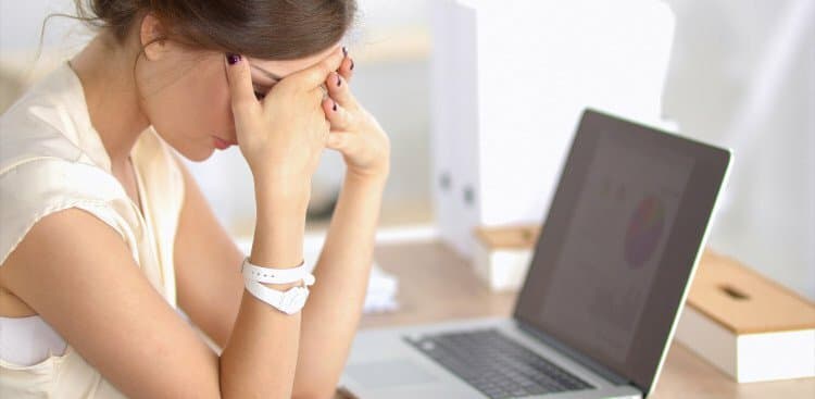 5 Tough, Everyday Situations You'll Have to Deal With When You Return to Work While Still Grieving