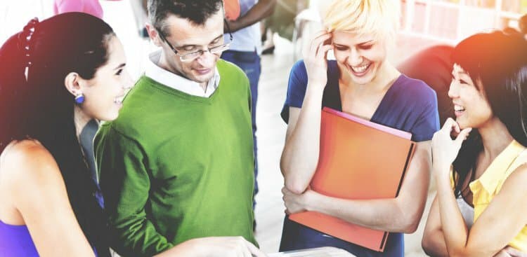 The 8 New Golden Rules of Discussing Politics at Work (Without Getting Into Fights)