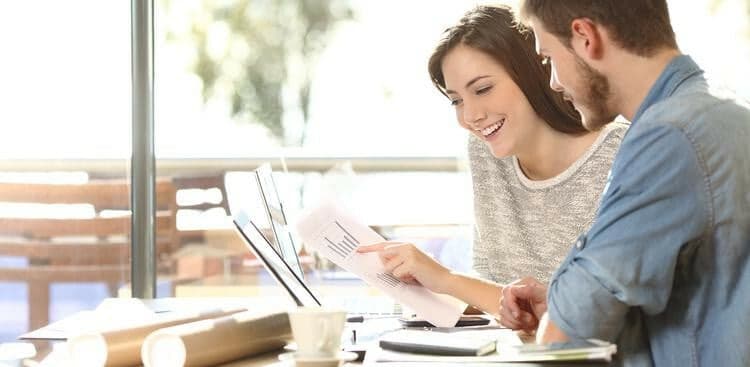 17 Easy Ways You Can Get on Your Boss' Good Side—Starting Today