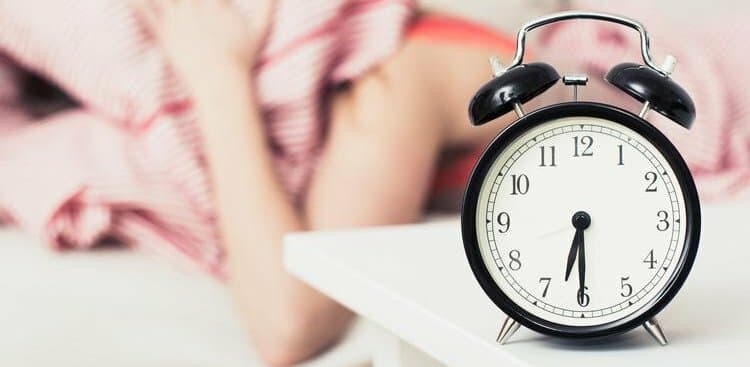 20 Better Ways to Wake Up in the Morning (That Don't Involve Your Phone's Default Alarm)