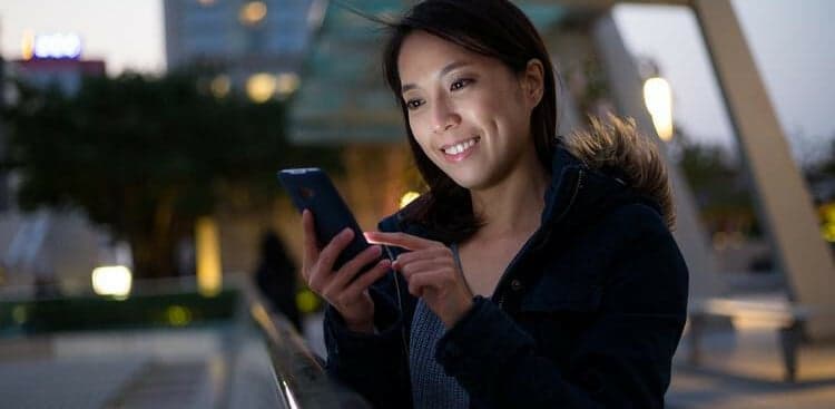 5 Quick, Easy, (and Free!) Ways to Create an Awesome Email Signature Today