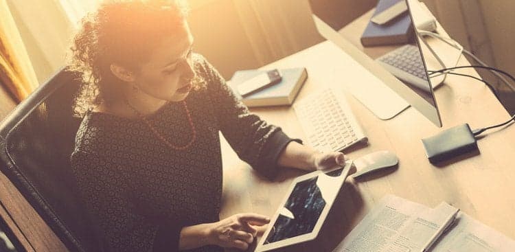 4 Common Money Habits That Will Hold You Back From Getting Rich