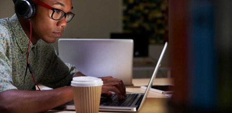 5 Things to Stop Doing at Work if You Care About Your Professional Reputation