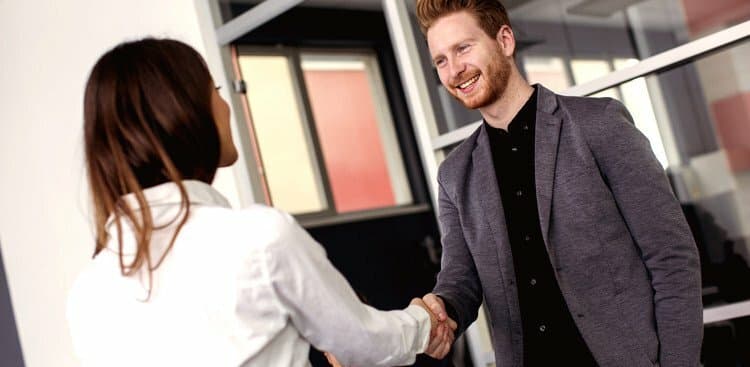 Recruiting on a Budget? 5 Free Ways to Enhance the Candidate Experience