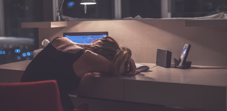 3 Stressful Career Deadlines You Make for Yourself That Don’t Actually Exist