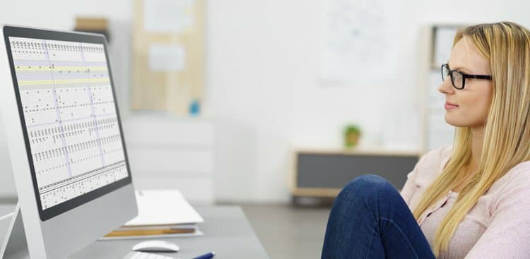 A Career Changer's Guide to Switching Industries Without Going Broke