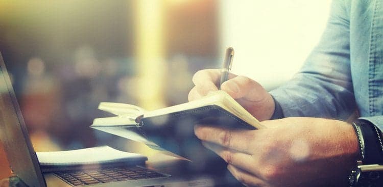 6 Ways Keeping a Journal Can Help Your Career