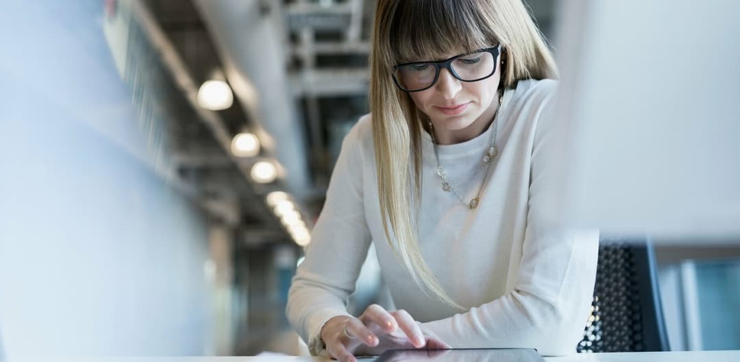 All Your Tricky Questions About Job Hunting on the Job, Answered
