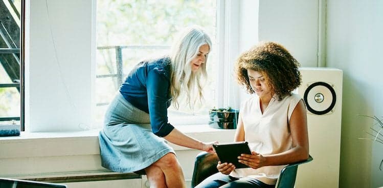 Don't Get Defensive: 3 Better Ways to Interpret Your Boss' Vague Feedback