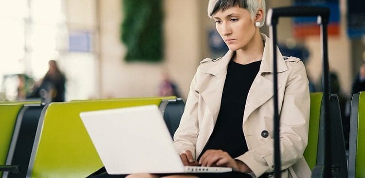 What to Do if You're Bored and Lonely at Your International "Dream Job"