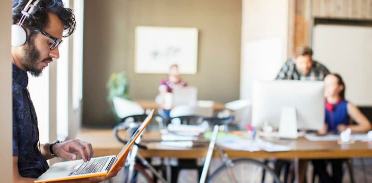 8 Psychology-Backed TED Talks That'll Help You Understand Why You Do What You Do