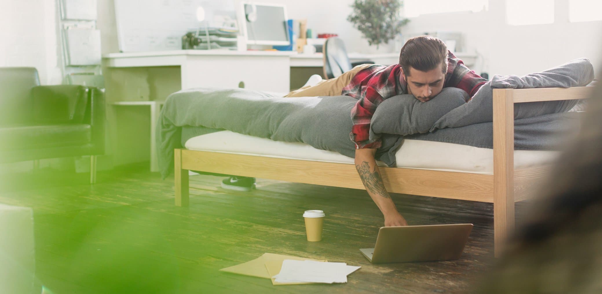 Early Birds Are More Likely to Send a Grammatically-Correct, Typo-Free Email (So, Send That Email in the AM)