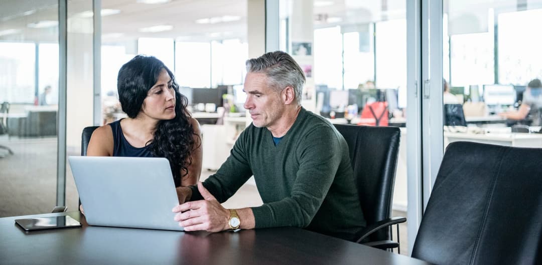 Do Good Bosses Give People a Heads-up When Bad News Is About to Break?