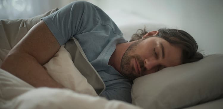 9 Tips for Getting Better Sleep You Hear Over and Over Again (Because They Work)