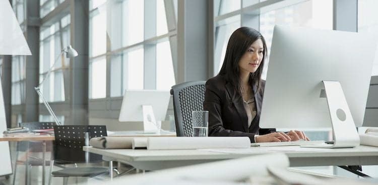 3 Backdoor Ways to Get Recruited on LinkedIn if Your Job Requires Confidentiality