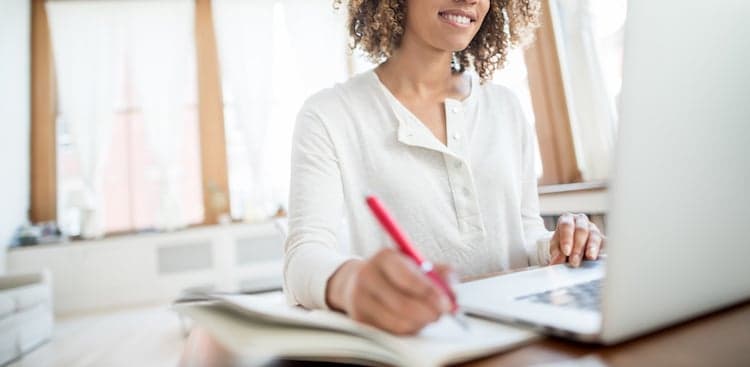 3 Quick Tricks to Make Writing a "Conversational" Cover Letter Easy