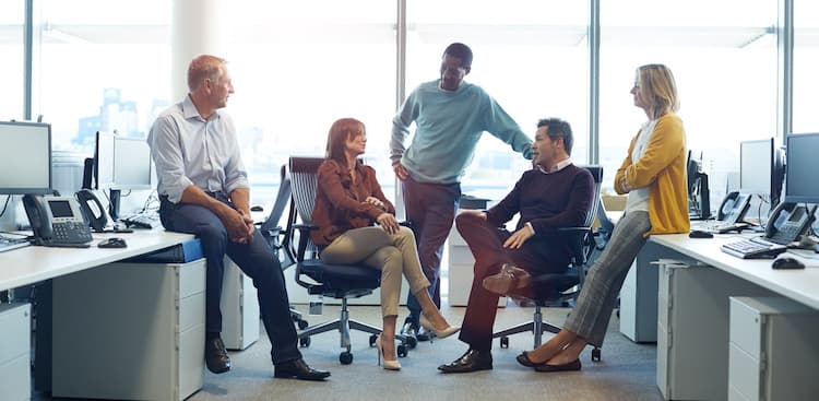 5 Steps to Take if Your Boss Plays Favorites at Work (and You're Not It)