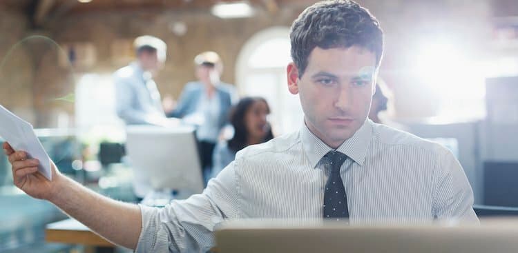 3 Flashing Red Signs That You've Let Your Career Stall