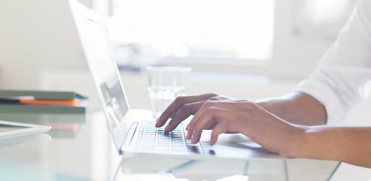 6 Little Email Mistakes That Hurt Your Chances of Getting the Interview